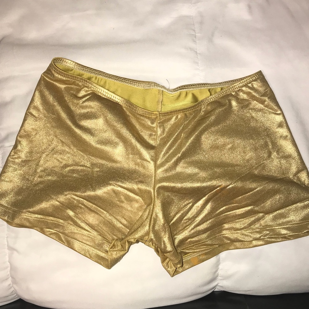 Good dancewear shorts!